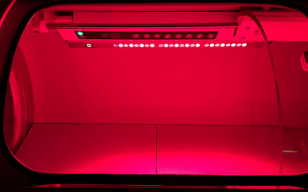Red-Light-Therapy-Oxyrevo-Hyperbaric-Chamber